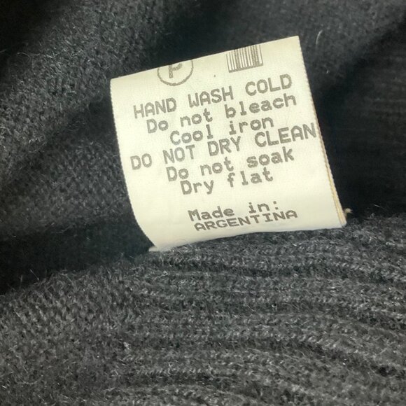 VTG Dinamita Black Cashmere Cardigan Dragon Beaded Asymmetric Goth Whimsy Y2K - Picture 12 of 13